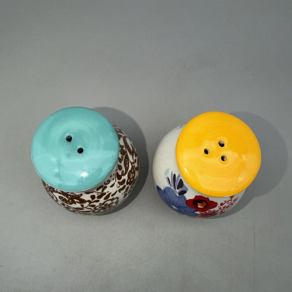 The Pioneer Woman Flea Market Floral Decorated Salt and Pepper Shaker Set